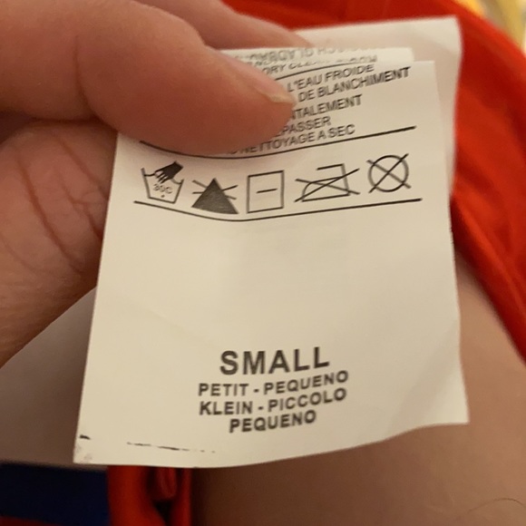 Wonder Woman costume 🧜🏻‍♀️ - Picture 5 of 5